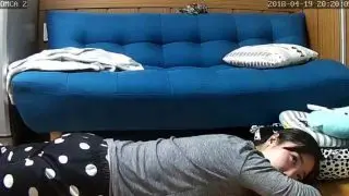【民家盗撮】彼女の家に仕掛けた隠しカメラが捉えたシレっとオナニー