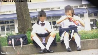 【パンチラ】期間限定！可愛い女子高生達の座りパンチラを高画質で盗撮した動画集