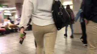 【お尻】駅で見つけたOLさんのピタパンの美尻を尾行盗撮